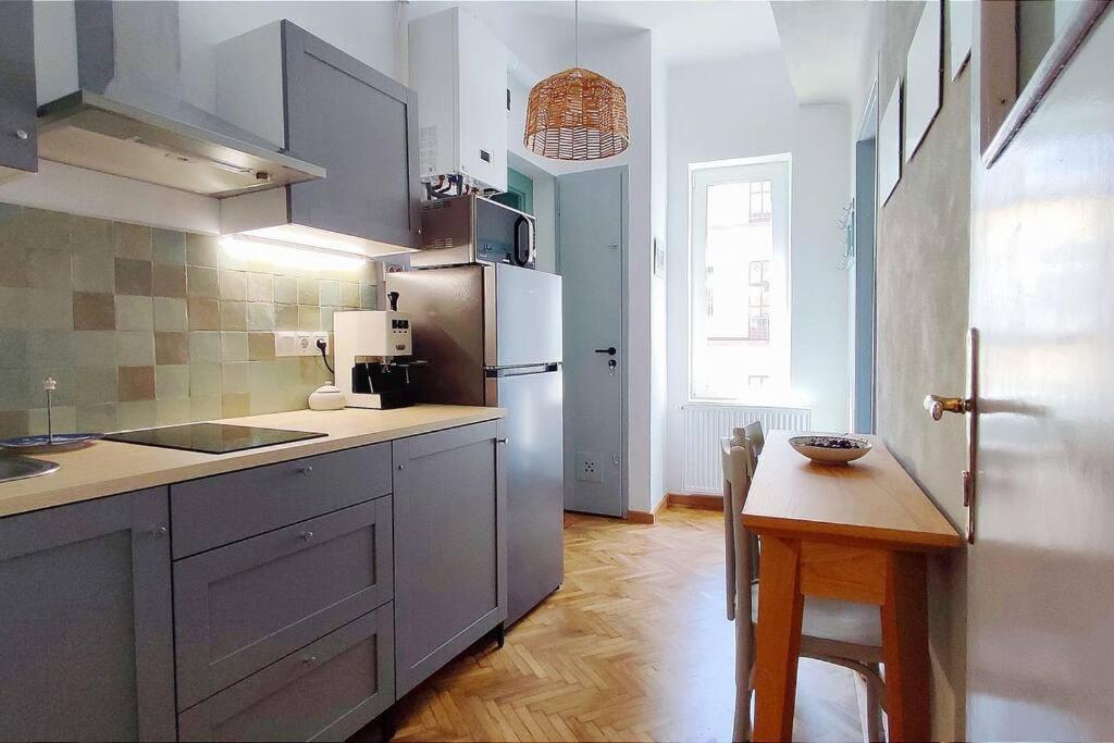 Isac 15 Central Apartment Cluj-Napoca Extérieur photo